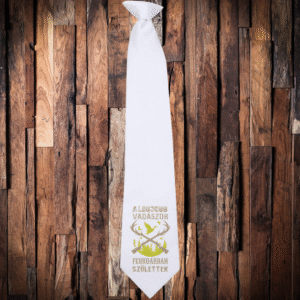 A legjobb vadászok februárban születtek nyakkendő