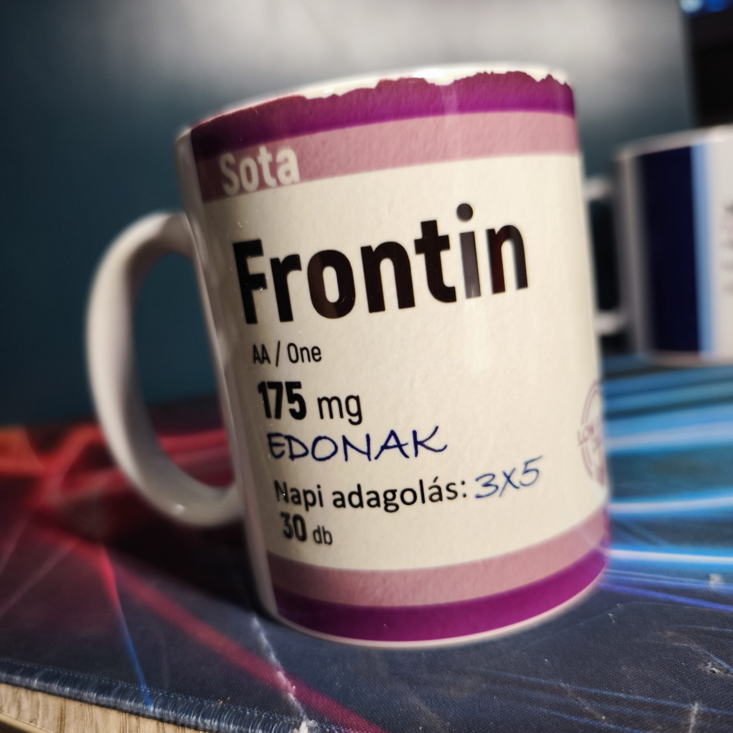 Egyedi Frontin bögre - Image 2