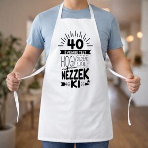 40 évembe telt kötény